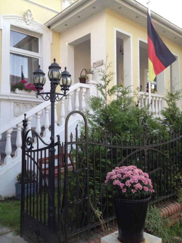 ホテル Berliner Hof Dallgow-Doeberitz エクステリア 写真